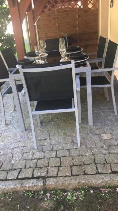 Le N5 Des Hauts De Sarlat Apt Duplex Clim, Piscine, Parking Exteriör bild
